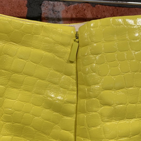 Tibi Croc Embossed Patent Mini Skirt in Yellow - Picture 7 of 10